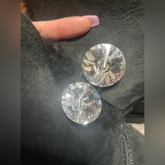 UGG Bailey swarovski button boots - Picture 9 of 15